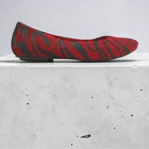 Ed Hardy Rare Red Black Calf Hair Zebra Print Slip On Ballet Flats Shoes 7